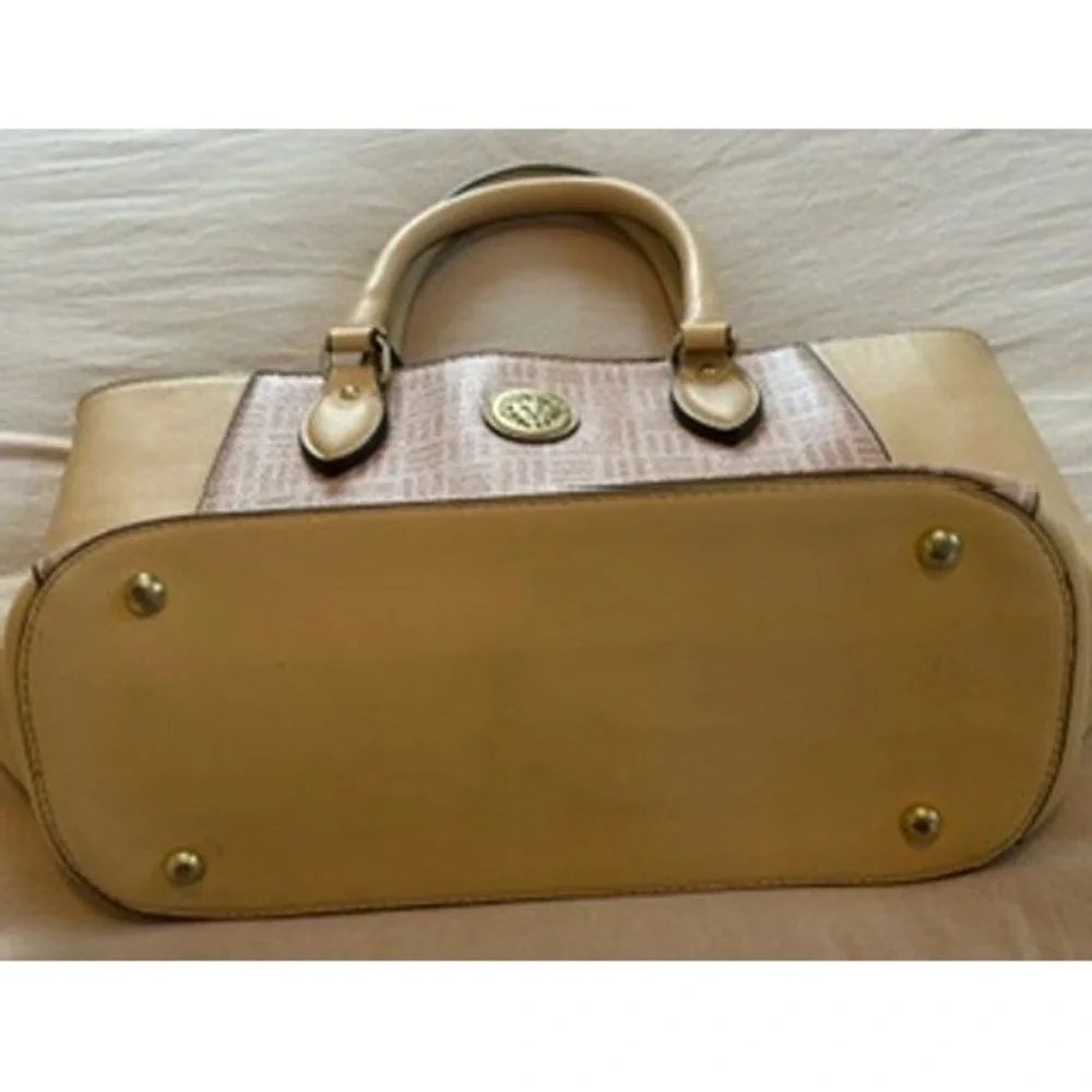 Anne Klein anne klein